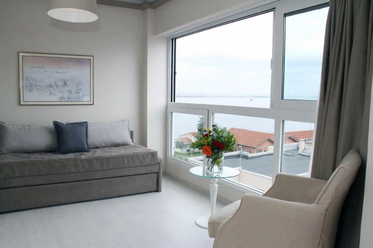 Waterfront Luxury Sea View Apartment Thessaloniki